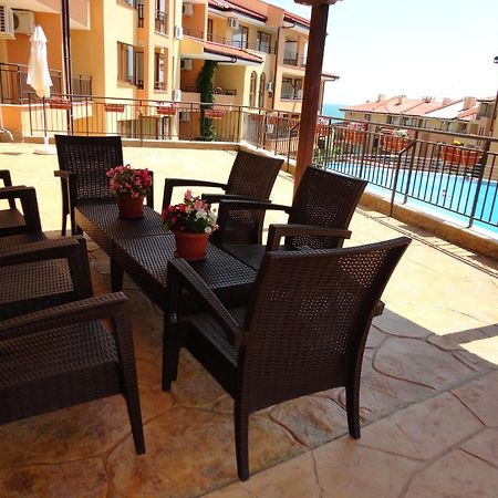 Paradise Dreams Apartcomplex Свети-Влас Экстерьер фото
