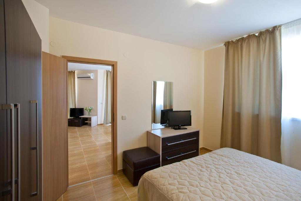 Paradise Dreams Apartcomplex Свети-Влас Номер фото