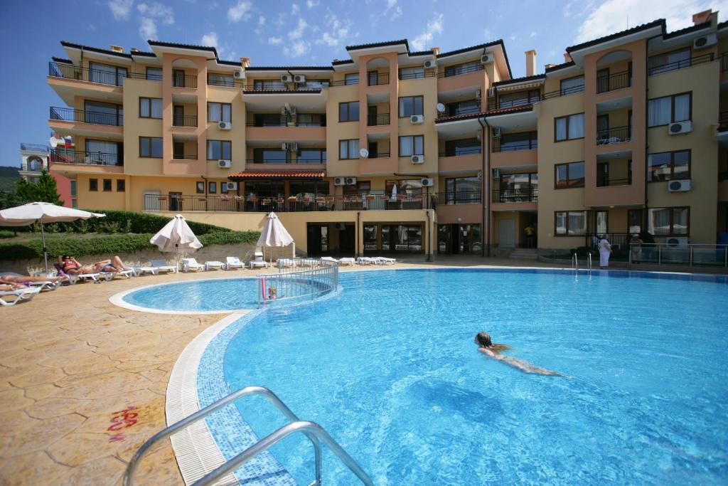 Paradise Dreams Apartcomplex Свети-Влас Экстерьер фото