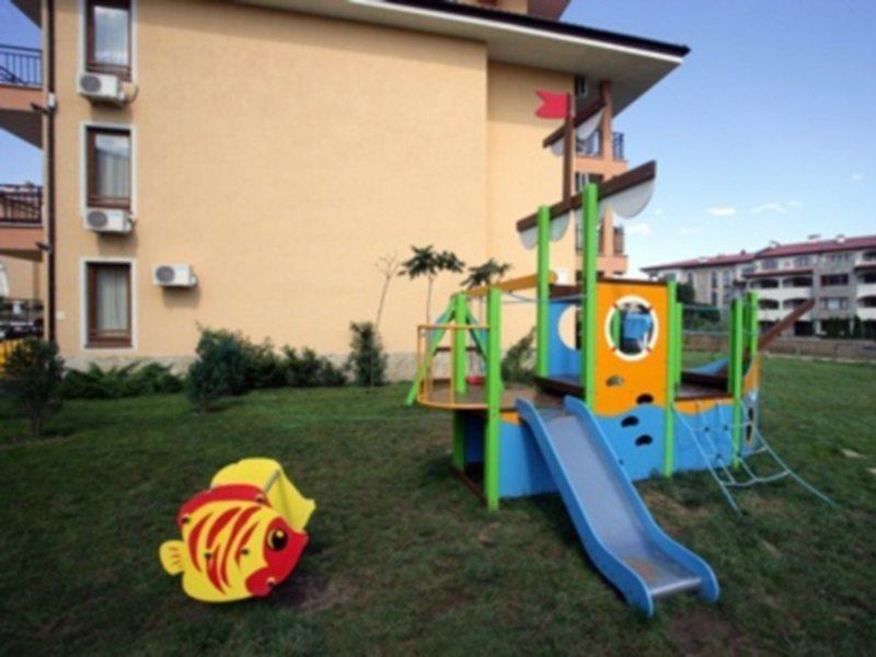 Paradise Dreams Apartcomplex Свети-Влас Экстерьер фото